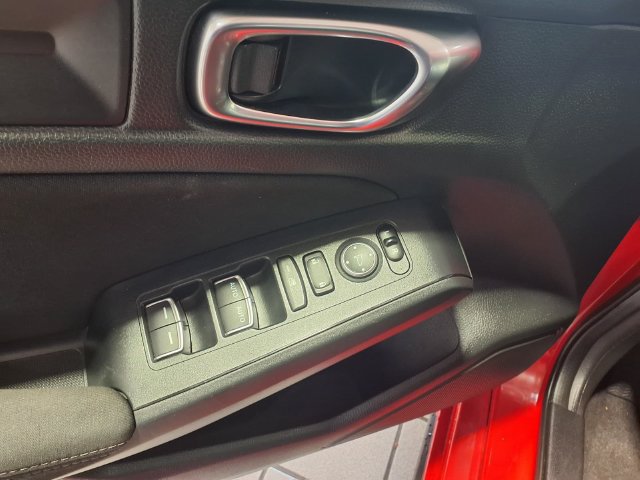 Certified 2024 Honda Civic Sport image 5