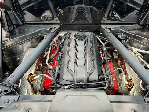 Used 2024 Chevrolet Corvette Stingray Preferred Cpe w/ Z51 Performance Package image 25