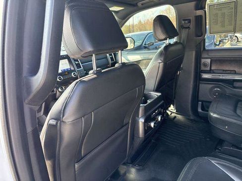 Used 2021 Ford Expedition Limited image 27