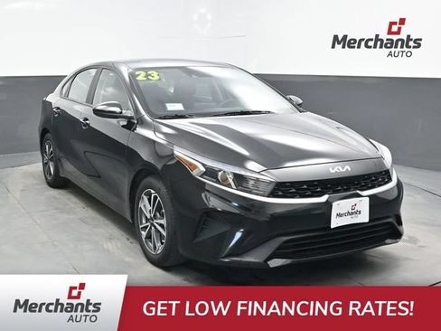 Used 2023 Kia Forte LXS FWD image 1