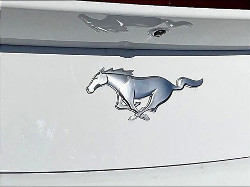 Used 2025 Ford Mustang Premium RWD image 28