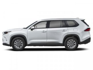 Used 2025 Toyota Grand Highlander AWD video 3
