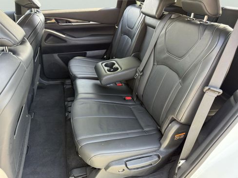 Used 2025 INFINITI QX60 Pure FWD image 25