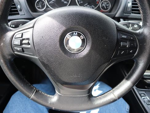 Used 2016 BMW 320i xDrive Sedan AWD/4WD image 26