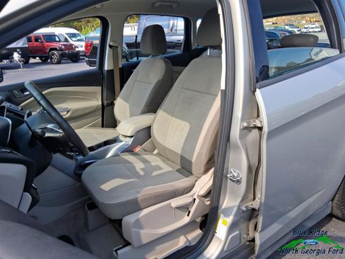 Used 2015 Ford C-MAX SE w/ Winter Package image 11