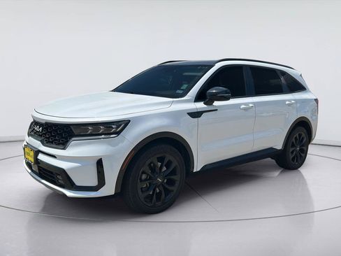 Used 2023 Kia Sorento SX FWD image 1