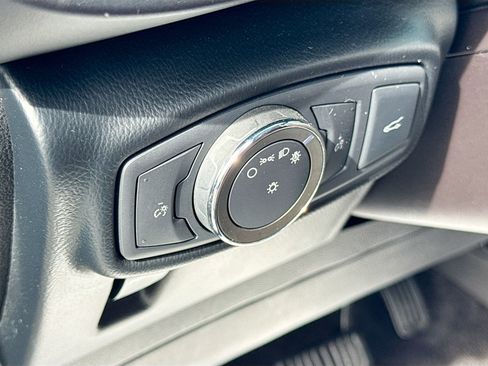 Used 2018 Lincoln MKX Reserve w/ Driver Assistance Package image 11