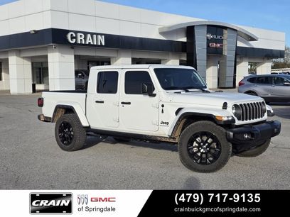 Used 2025 Jeep Gladiator Sport