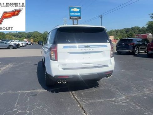 Used 2023 Chevrolet Tahoe Premier AWD/4WD image 7