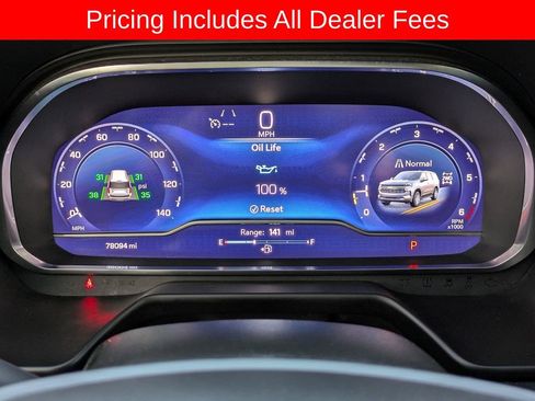 Used 2023 Chevrolet Tahoe Z71 w/ Luxury Package AWD/4WD image 30