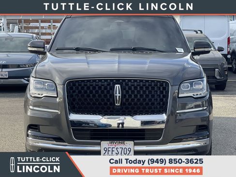 Used 2022 Lincoln Corsair Reserve w/ Equipment Group 201A image 2