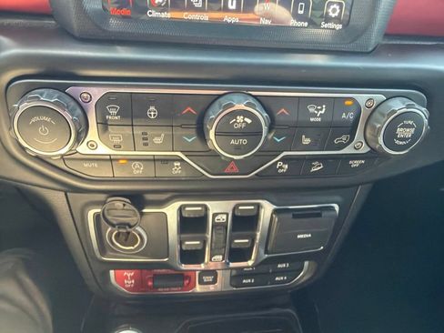 Used 2020 Jeep Wrangler Unlimited Rubicon AWD/4WD image 27