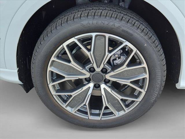 New 2026 Audi Q5 Premium AWD/4WD image 9
