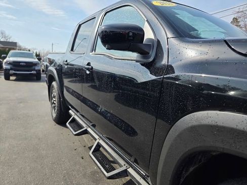 Used 2023 Nissan Frontier PRO-4X w/ Pro Convenience Package image 40