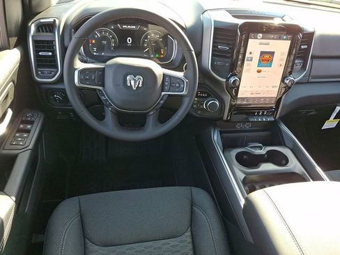 New 2026 RAM 1500 4x4 Crew Cab image 9