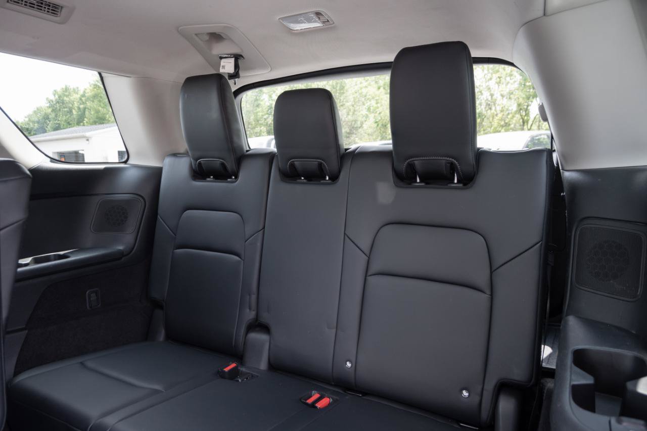 Used 2023 Nissan Pathfinder Platinum AWD/4WD image 20