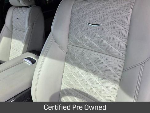 Certified 2025 Cadillac Escalade Sport Platinum AWD/4WD image 16