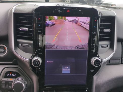 New 2026 RAM 1500 4x4 Crew Cab image 24
