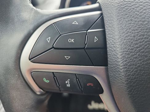 Used 2019 Jeep Grand Cherokee High Altitude AWD/4WD image 27