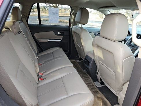 Used 2013 Ford Edge SEL image 16