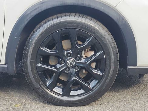 Certified 2024 Honda HR-V Sport image 8