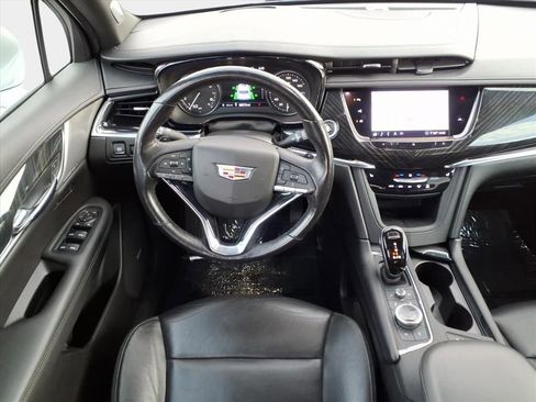 Used 2020 Cadillac XT6 Premium Luxury image 28