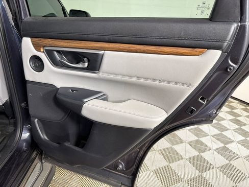 Used 2019 Honda CR-V Touring image 18