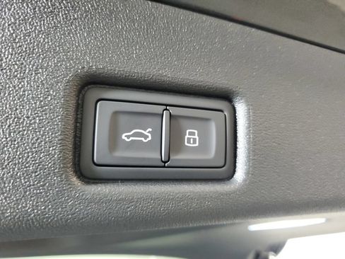New 2026 Audi Q5 Premium Plus AWD/4WD image 10