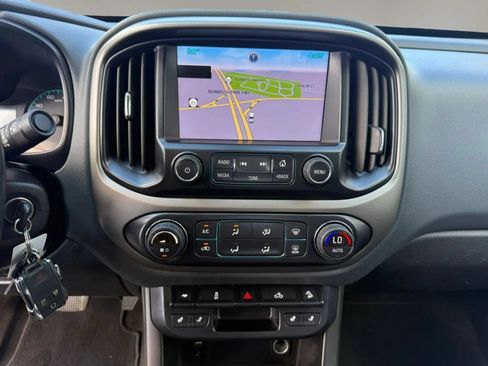 Used 2015 Chevrolet Colorado Z71 AWD/4WD image 21