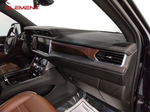 Used 2023 GMC Yukon Denali Ultimate image 44