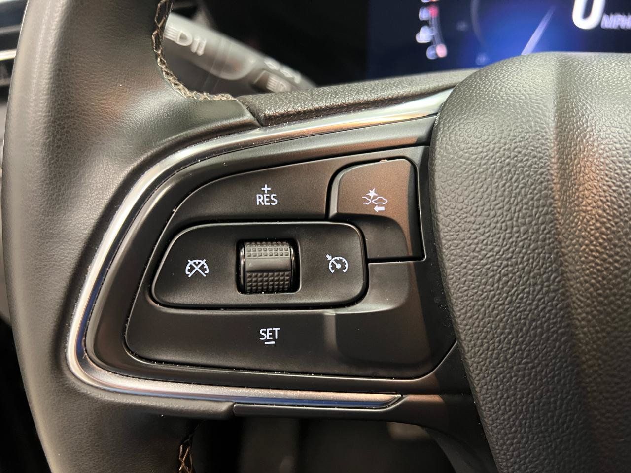 Used 2025 Buick Encore GX Preferred FWD image 39