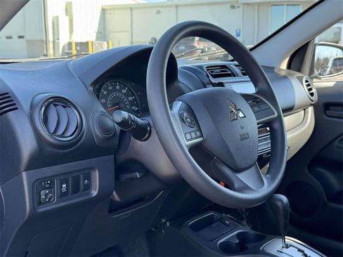 Used 2021 Mitsubishi Mirage LE image 2