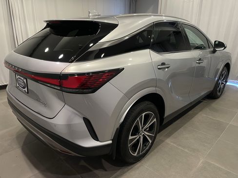 Used 2024 Lexus RX 350 Premium w/ Convenience Package image 6