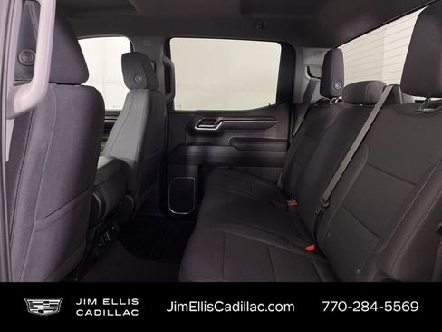 Used 2023 Chevrolet Silverado 1500 LT image 24