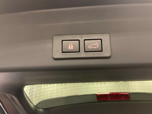 New 2026 Subaru Ascent Limited AWD/4WD image 39