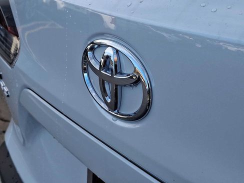 New 2026 Toyota Corolla Cross L image 25