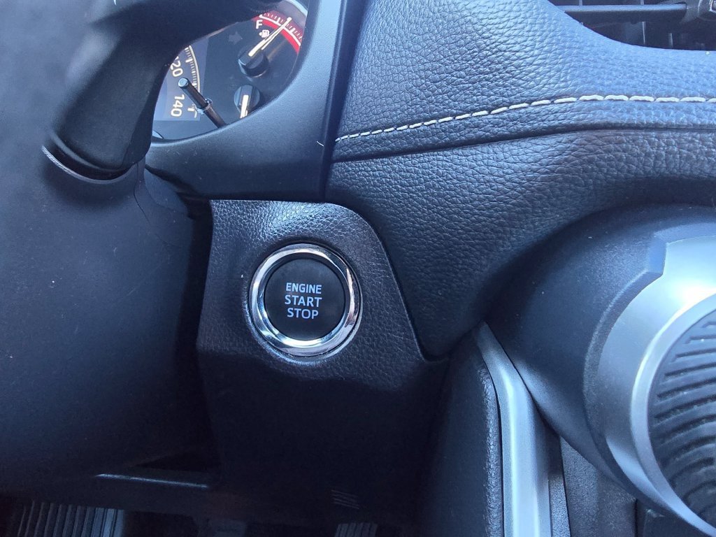 Used 2025 Toyota RAV4 XLE w/ Convenience Package AWD/4WD image 27