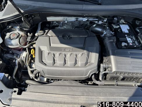 Used 2024 Volkswagen Tiguan SE R-Line AWD/4WD image 29