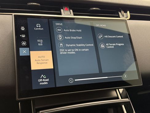 Certified 2026 Land Rover Range Rover Evoque S AWD/4WD image 21