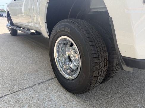 New 2026 RAM 3500 Tradesman AWD/4WD image 14