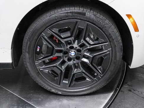 New 2026 BMW iX xDrive60 w/ M Sport Package image 9