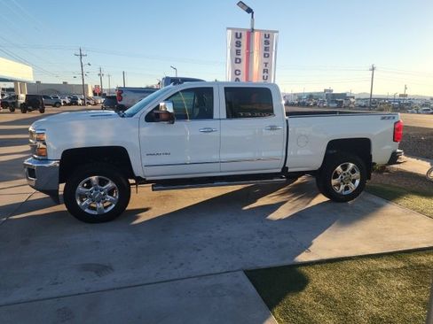 Used 2017 Chevrolet Silverado 2500 LTZ w/ Duramax Plus Package image 7