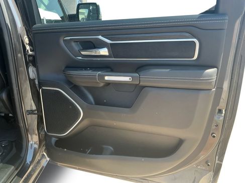 Used 2024 RAM 1500 Laramie AWD/4WD image 17