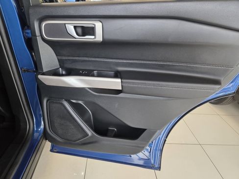 Used 2023 Ford Explorer XLT w/ Equipment Group 202A image 24