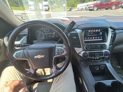 Used 2016 Chevrolet Tahoe LT RWD image 16