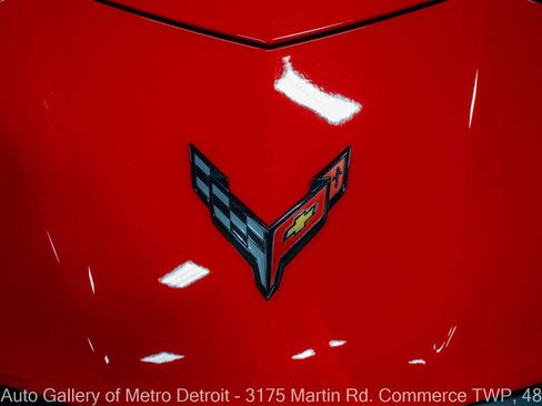 Used 2021 Chevrolet Corvette Stingray Premium Cpe w/ Z51 Performance Package RWD image 26