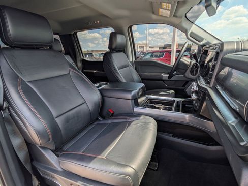 Used 2024 Ford F250 Lariat image 30