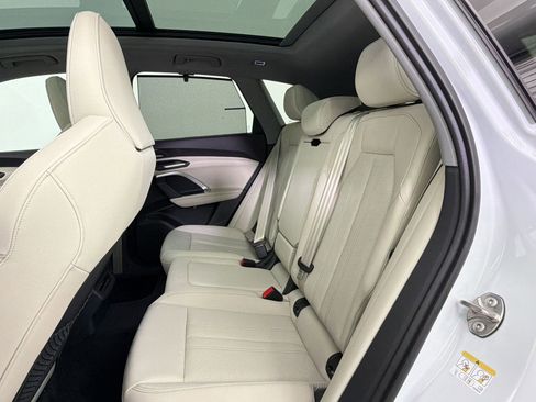 New 2026 Audi Q5 Premium Plus image 15