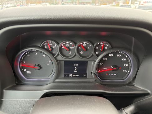 Used 2024 GMC Sierra 2500 Pro w/ Convenience Package image 17