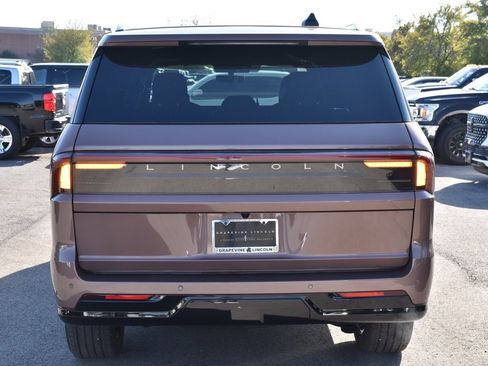New 2025 Lincoln Navigator L Black Label image 8